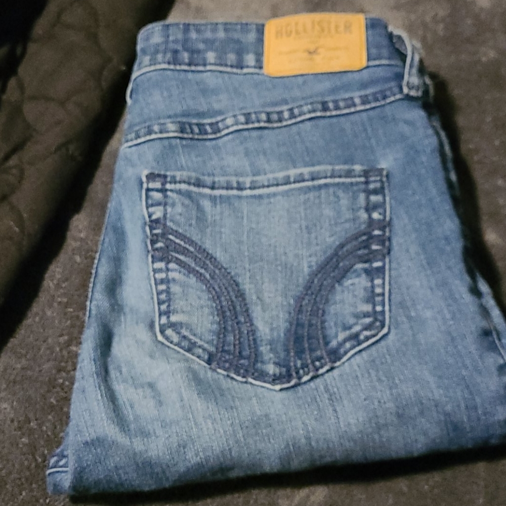 Hollister women's jeans